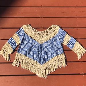 Blue paisley and crochet top by Umgee